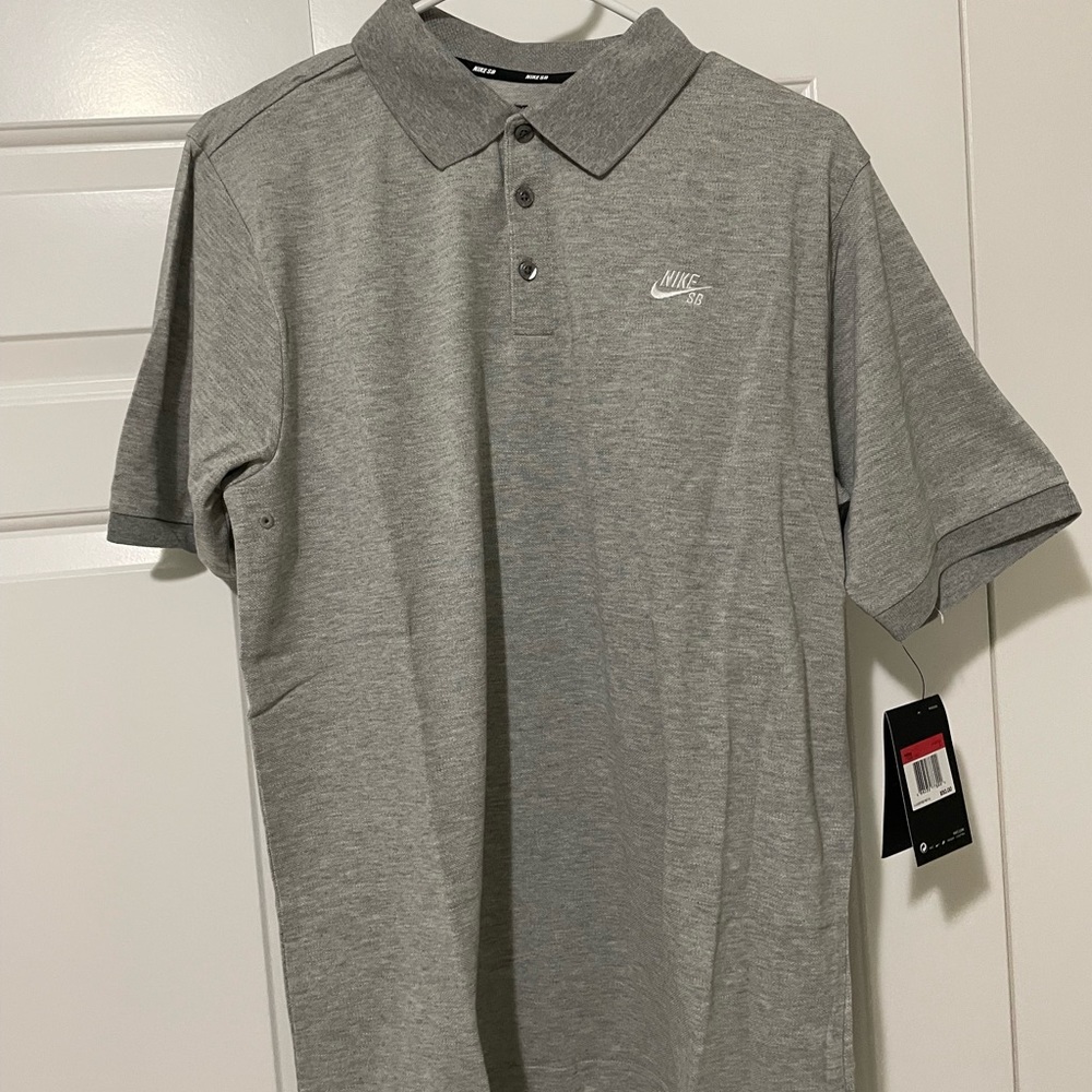 Nike SB Dri-Fit Polo Grey Size Large Brand New